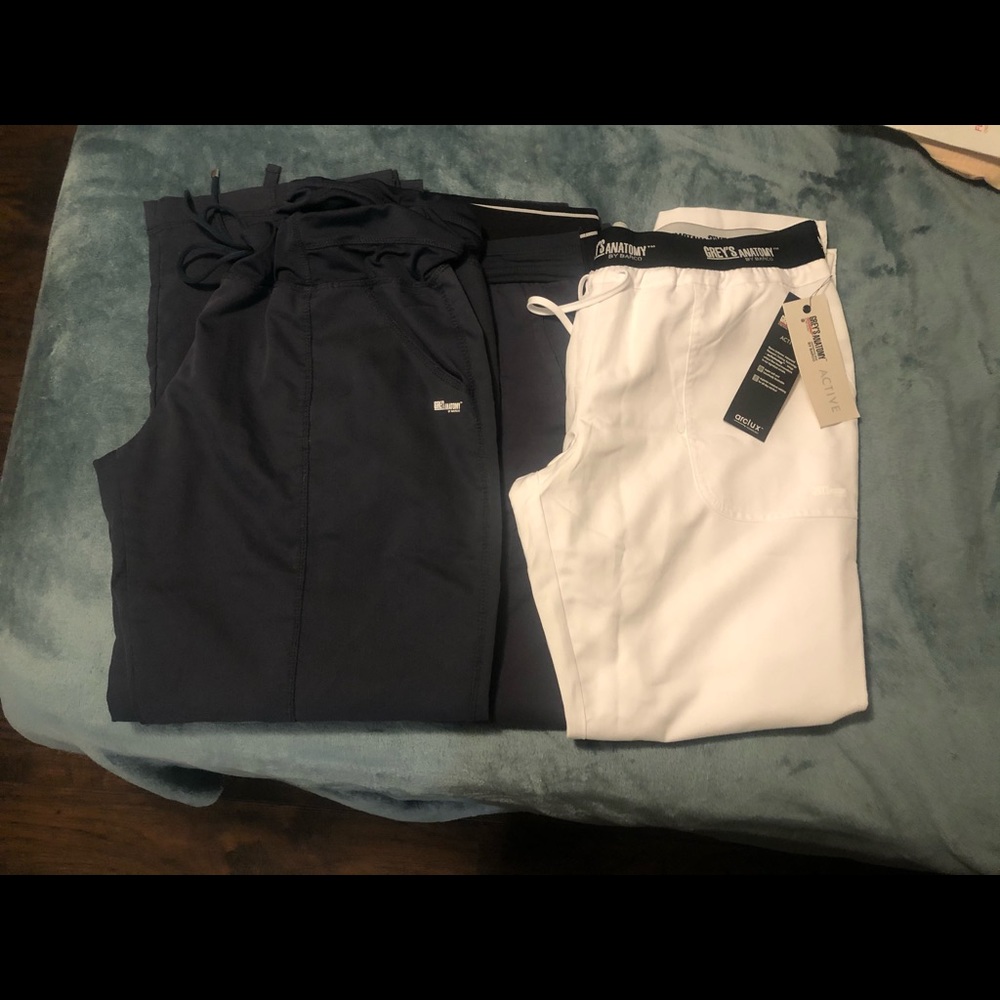 3 pairs of Grey’s Anatomy scrubs
